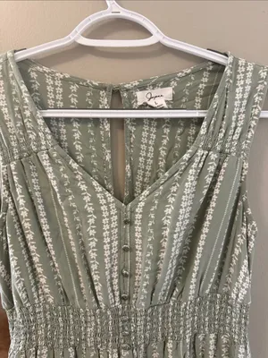 Japna Nashville Boutique Sage Floral Boho Cropped Jumpsuit - Size L thumbnail 5
