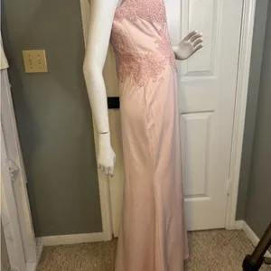 May Queen Off Shoulder Long Prom Gown Maxi Dress Size 10. K-6 thumbnail 3