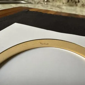 Vintage Crown Trifari Red enamel Gold Tone Bangle Bracelet Signed 8 Inch thumbnail 7