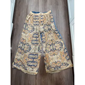 We The‎ Free Wide Leg Boho Paisley Print Jeans Size 31 thumbnail 2
