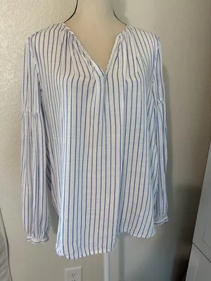 GAP‎ Relaxed Split-Neck Shirred Blouse, Size Large thumbnail 3