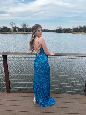 Sherri Hill Prom Dress thumbnail 3