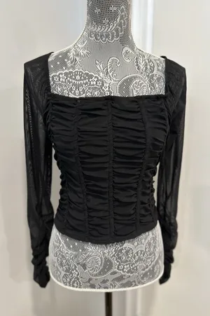 Jolie and Joy Women Sz:L Cropped Ruched Black Bodice Stretch Sheer Mesh Sleeves thumbnail 1