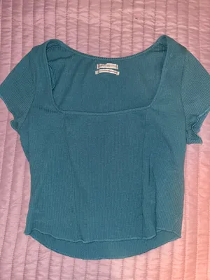Urban Outfitters Top thumbnail 1
