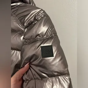 SAM. Freestyle Down Puffer Jacket in Gunmetal size Small (S) thumbnail 9