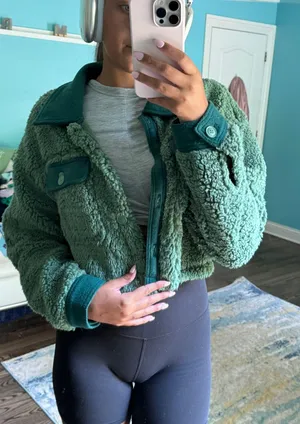 PacSun green fuzzy crop jacket thumbnail 1