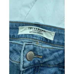 Idyllwind Rebel Light Wash Mid Rise Bootcut Embroidered Jean 14W x 34L thumbnail 5