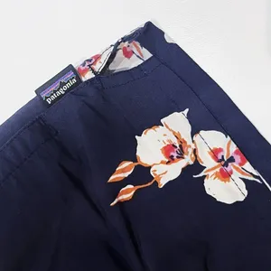 Patagonia XS Barely Baggies Shorts Swim Blue Floral Pockets DWR Beach Surf Sport thumbnail 5