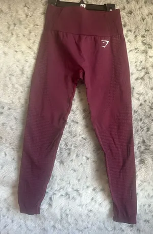 324. Gymshark medium Seamless High-Waist Maroon Leggings thumbnail 1