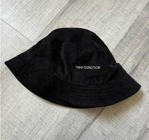 New balance black cotton bucket hat thumbnail 2