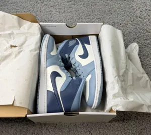 Jordan 1 Mid Sail Diffused Blue Grey BQ6472-140 Womens 12 Sneaker Mid Top thumbnail 1