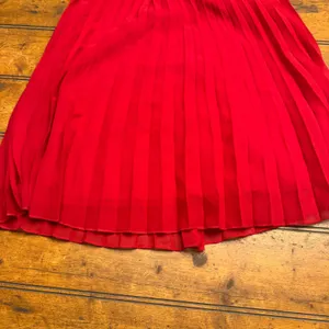 Sparkles & Swirls Red Sequin Lace Cap Sleeve‎ Pleated Dress Girls Size XS thumbnail 2