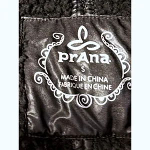 prAna Womens Black Quilted Sherpa Lined Full Zip Puffer Vest Ribbed Trim Small thumbnail 4