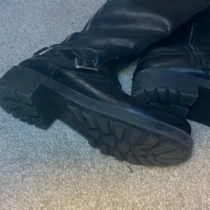 Target Black combat motorcycle boots vegan leather size 7 thumbnail 4