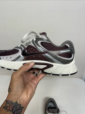 Nike V5 RNR Athletic - Burgundy and Gray Mens Shoe’s thumbnail 5