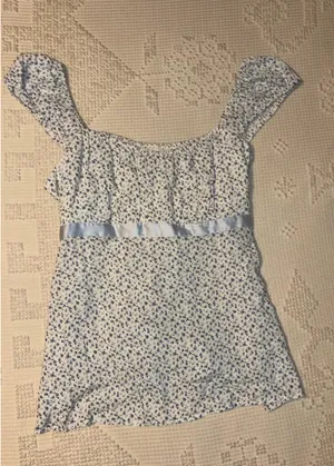 Hollister Babydoll Top thumbnail 1