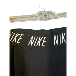 Nike Black Elastic Waist Basic Athletic Casual Joggers Women Sz S thumbnail 6
