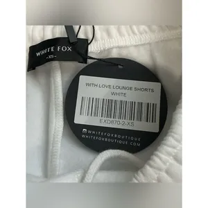 NWT White Fox Boutique With Love White Lounge Shorts Pink‎ Puff Logo XS thumbnail 3