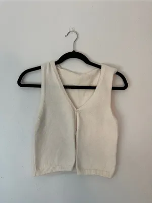 Amazon Cream Knit V-Neck Button-Front Camisole thumbnail 2