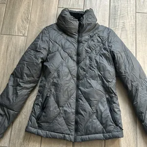 Champion gray puffer jacket thumbnail 2