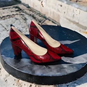 NEW MARC FISHER SNAKE PRINT Pump Heel Sandal Slip On thumbnail 5
