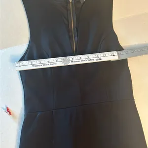 Lulu's Black Deep V Bodycon Sleeveless Sheath Midi Dress size Large fitted thumbnail 11