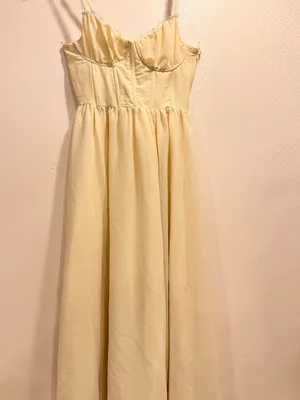 Amy Jane London Eleanora Maxi Dress Romantic Occasion Dress Size M MSRP $210 thumbnail 2