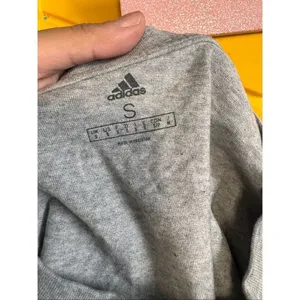 Adidas Gray Camouflage Logo Short Sleeve T-Shirt – Size Small thumbnail 5