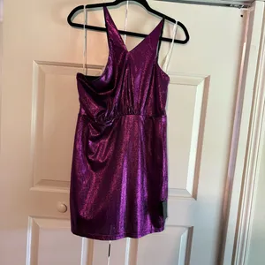 Lulu’s Cut the Line Magenta Shiny Cutout‎ One-Shoulder Mini Dress Size Large thumbnail 2