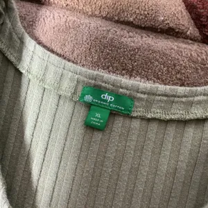 Dip‎ Organic Cotton Minimalist Ribbed Cardigan Layering Button Front Top XL thumbnail 3