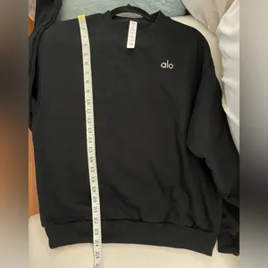 MNWT Alo Yoga Accolade Crew Neck Pullover Black Size XXS Oversized thumbnail 8