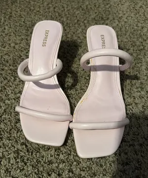 Express Kitten Heels thumbnail 1