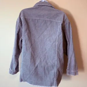 Zara Corduroy Trucker Jacket‎ Women XS Blue Button Front Raw Hem Pockets shacket thumbnail 6