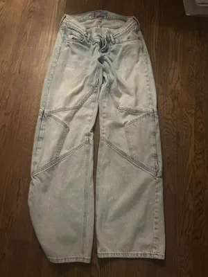 Aeropostale Demetra Dias Low Rise Star Jeans thumbnail 3