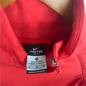 Nike Red Turtleneck Long-Sleeve Performance Top thumbnail 4