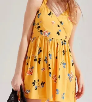 Urban Outfitters pippa dress large‎ yellow dress thumbnail 1