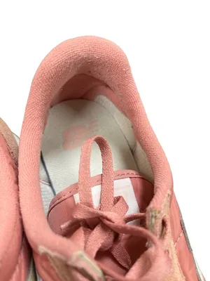 New Balance 220 wms pink white classic retro running sneakers sz 9.5 SKU 10-434 thumbnail 9
