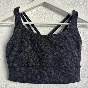 Lululemon Women's Black Patterned Sports Bra thumbnail 1