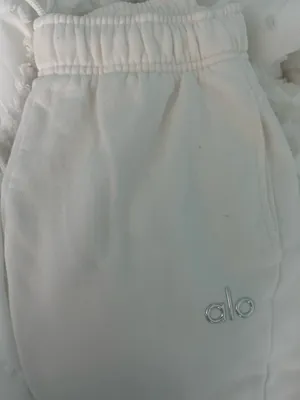 Alo Yoga Accolade Sweatpants thumbnail 2