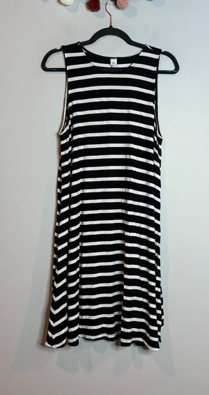 Old Navy black and white striped casual dress thumbnail 1