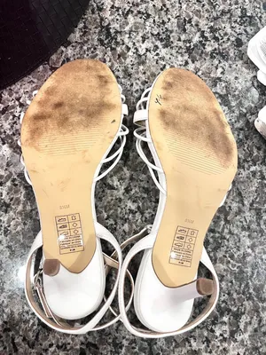 White House Black Market Gold Detail Strappy White Leather Sandal Size 8.5 thumbnail 10