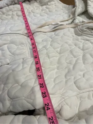 BDG Cream Quilted Hooded Zip-Up Sweatshirt thumbnail 9