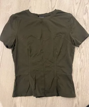 White House Black Market women’s top thumbnail 1
