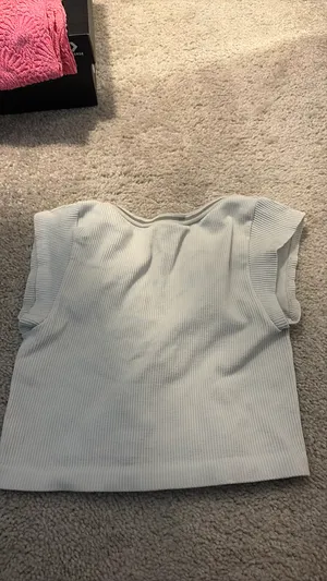 Urban Outfitters Top Cropped thumbnail 2