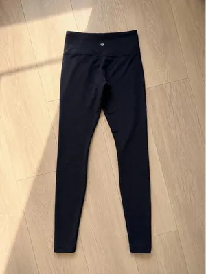 Lululemon Size 4 Navy Blue High Rise Full Length Leggings Yoga Pants thumbnail 2
