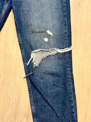Abercrombie Mom Jeans thumbnail 3
