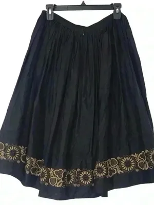 PURE DKNY Silk Pleated Midi Skirt Floral Embroidered Black Womens 6 thumbnail 4