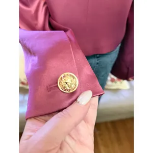Cinq a Sept Mauve Satin Cropped Jacket Gold Crest Buttons Size 8 thumbnail 4