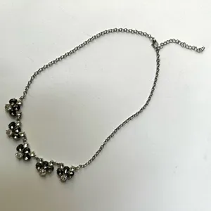 Grey and clear rhinestone necklace Silver thumbnail 5
