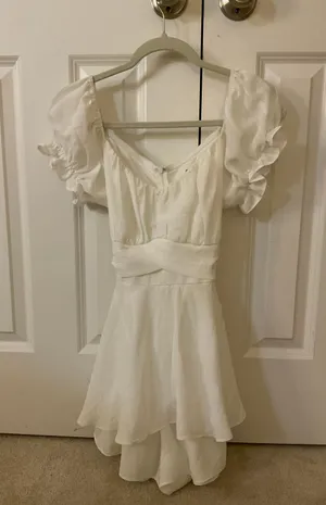 white mini dress Size M thumbnail 1